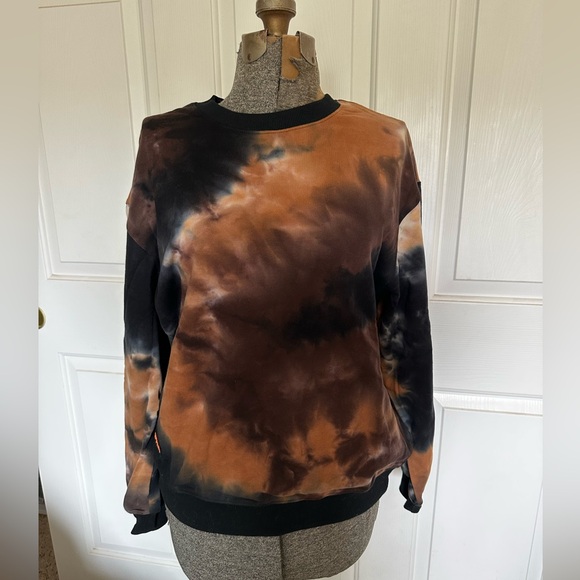 REVOLVE| BY. DYLN MERCY SWEATSHIRT IN CHOC BNWT - Picture 2 of 7